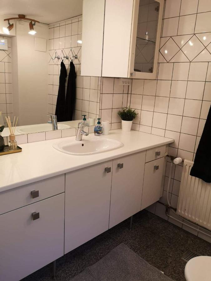 Spacious Cellar Apartment Hvidovre Exteriör bild